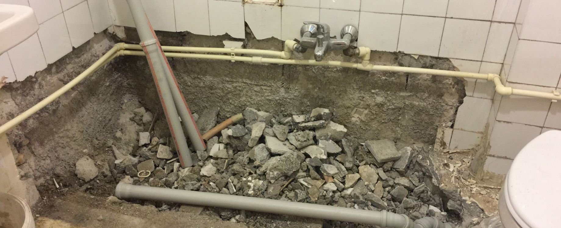 bathroom fitter near me SW11 5QJ